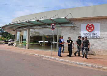 Assaltantes invadem Hospital das Clínicas e tentam roubar caixa