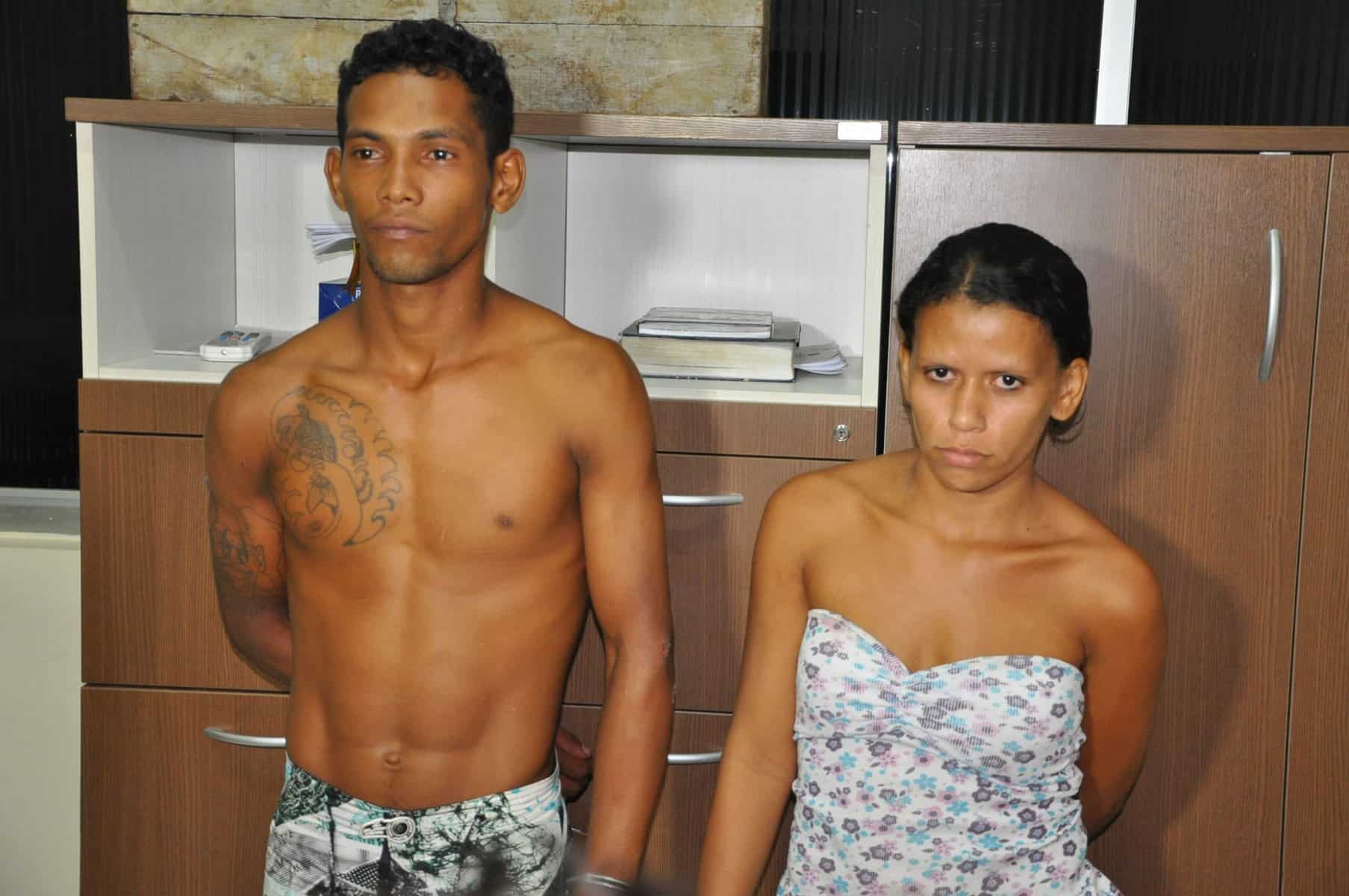 Dupla teria assaltado uma mulher e levado o celular dela