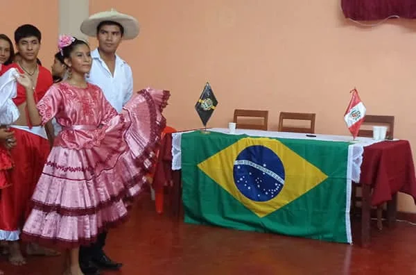 Foram apresentadas danças típicas como mostra culural