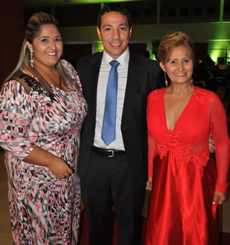 Bocalom entrega reforma de área de lazer no bairro Bela Vista