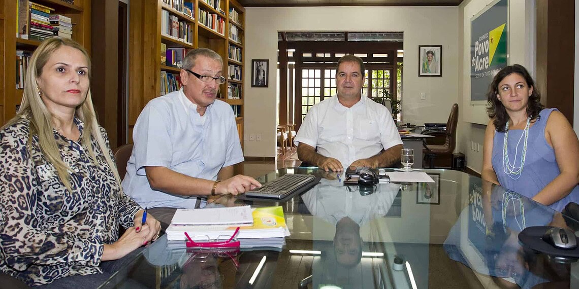 Governador recebeu visitantes italianos em seu gabinete