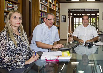 Governador recebeu visitantes italianos em seu gabinete