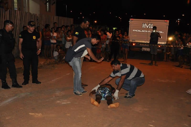 Jovem é morto ao reagir assalto no bairro Apolônio Sales 3