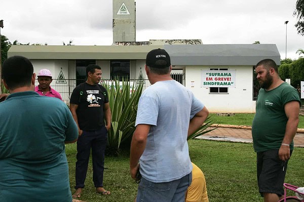 Servidores da Suframa decidem greve nesta terça, 25