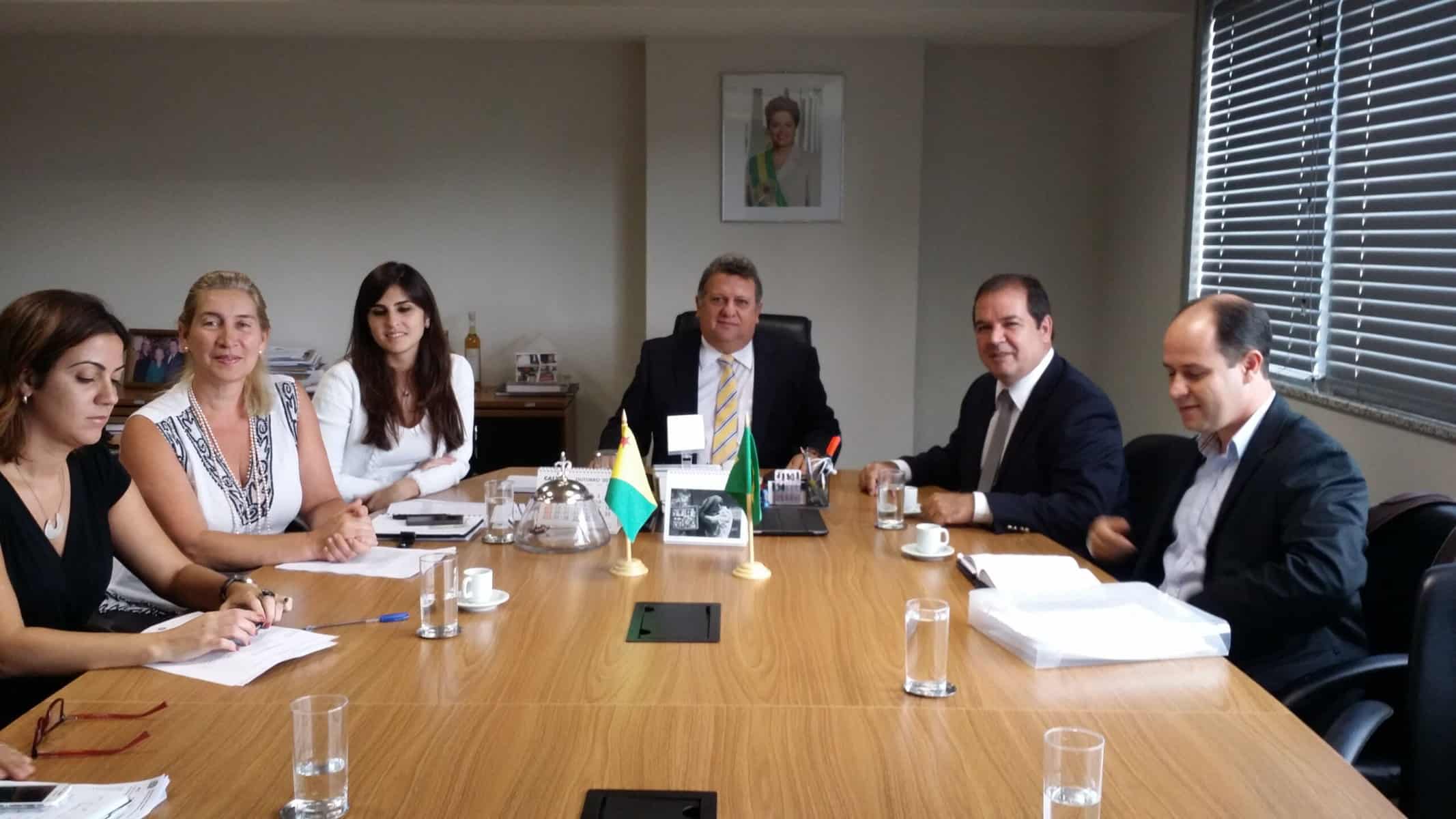 Tião Viana se encontrou com três ministros em Brasília