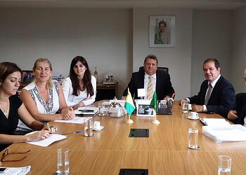 Tião Viana se encontrou com três ministros em Brasília