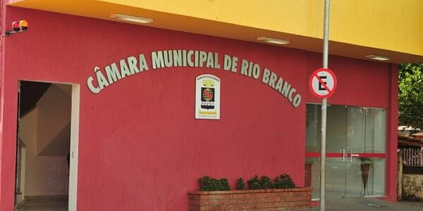 MP instaura procedimento administrativo para acompanhar TAC firmado com a Câmara de Rio Branco