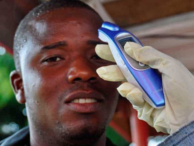Brasil vai medir temperatura de passageiros vindos de países com o surto de ebola 1 Brasil vai medir temperatura de passageiros vindos de países com o surto de ebola