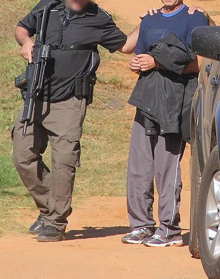 Francês foi preso a partir de um termo expedido pela Interpol