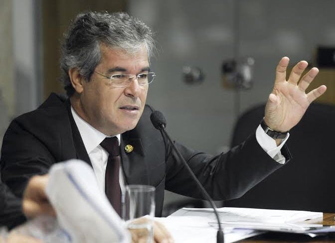 Senador ressalta pesquisa que trata sobre o futuro climático da Amazônia