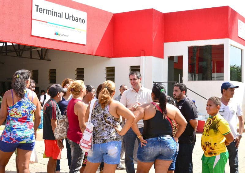 Prefeito fez anúncio do Natal em visita ao Terminal Urbano