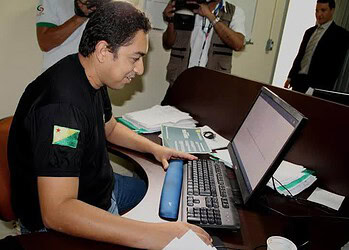 Mensagens enviadas serão submetidas a análise dos policiais