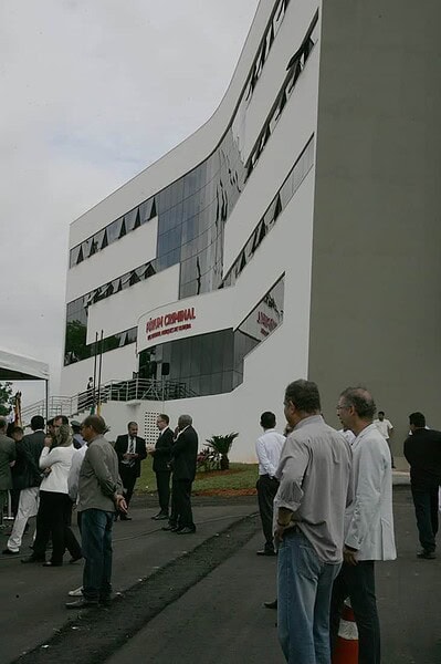 Primeiro prédio da Cidade da Justiça é inaugurado