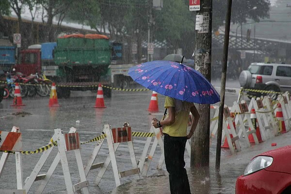Frente fria deixa quarta-feira com temperatura agradável
