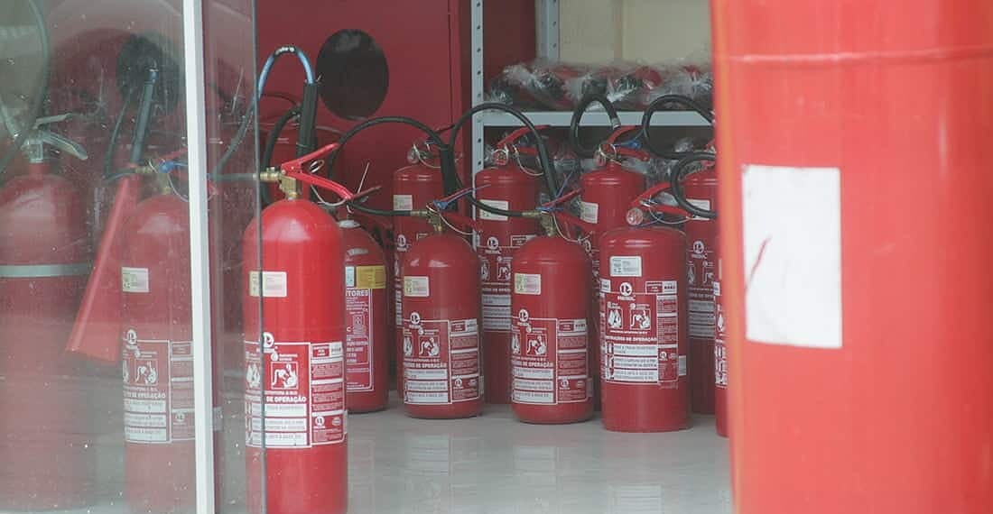 Veículos adquiridos antes de 2004 devem trocar extintores