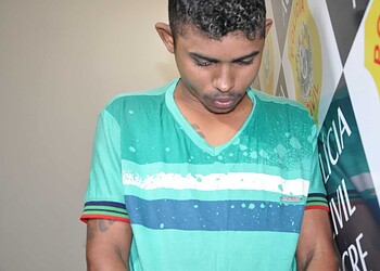 Homem acusado de homicídio é preso