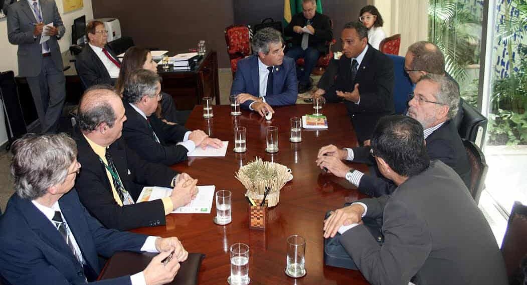 Jorge e Sibá trabalham no Congresso para fortalecer Ciência, Tecnologia e Inovação no Brasil