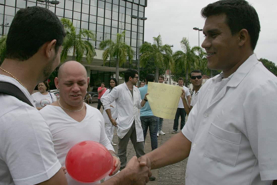 Médicos da fronteira - OL