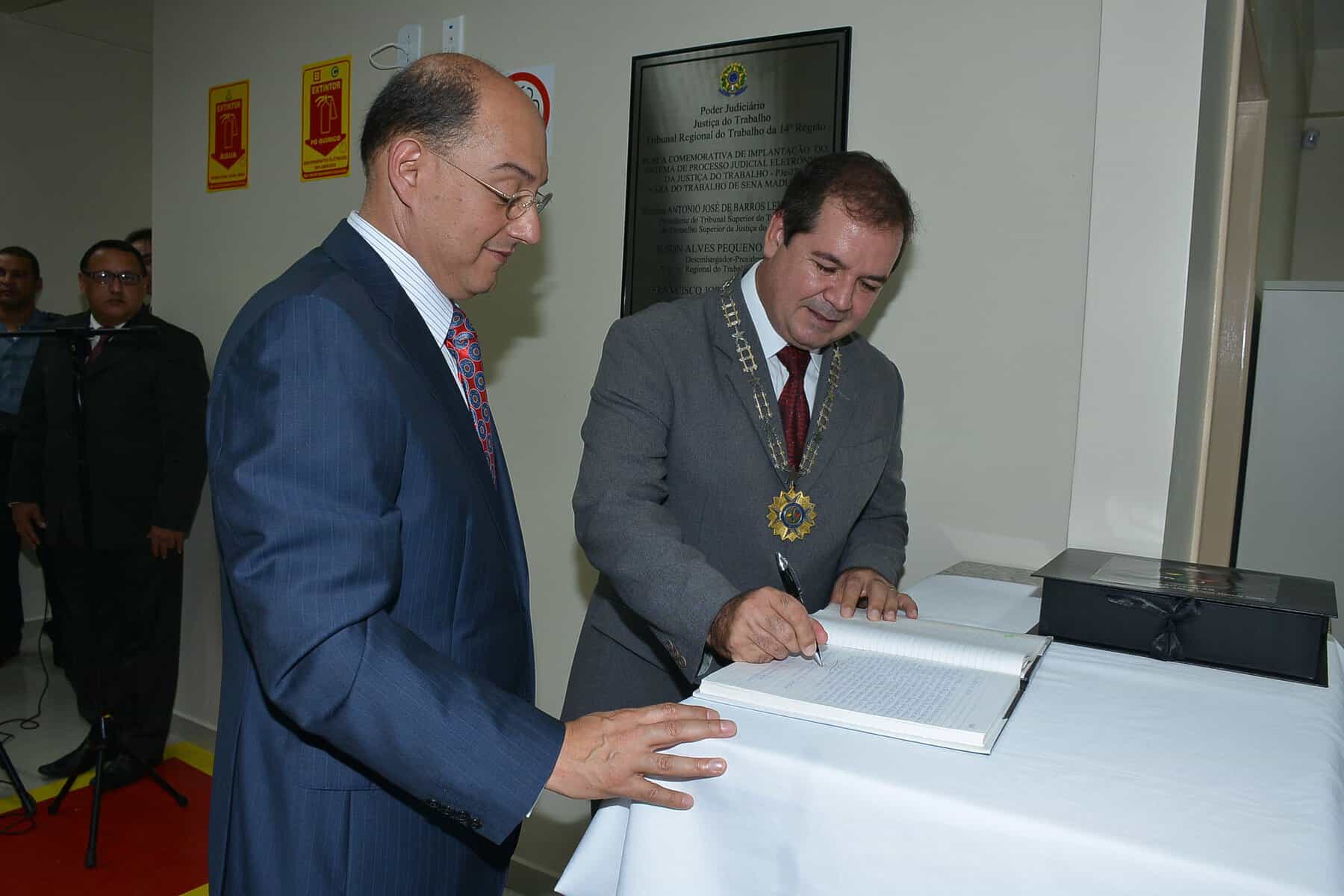 08/12/14 2 Theodoro foto 4