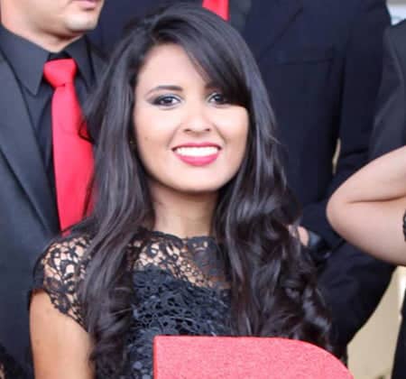 REI E RAINHA DO CARNAVAL 5 A linda Brenda Jéssica Cunha está na contagem regressiva para as festas das solenidades de formatura que acontecerão nos próximos dias 28, 29 e 31. Brendinha, que a sua vida seja repleta de felicidade, sabedoria e sucesso, e que seus melhores sonhos sejam realizados.