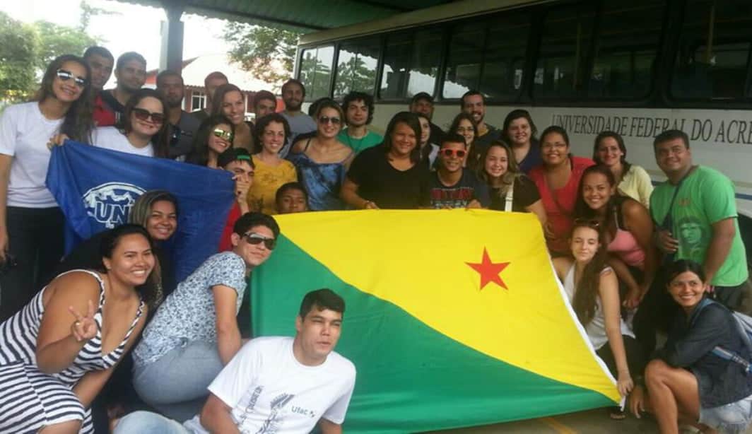 Acadêmicos do Acre seguem para a 9ª Bienal da UNE