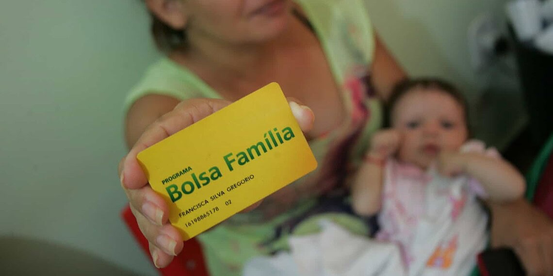 Bolsa Família: prazo para registro de dados de saúde vai até esta sexta-feira
