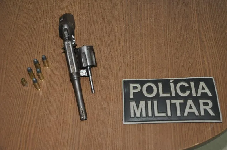 Homem é preso em flagrante portando arma de fogo no Bairro Altamira
