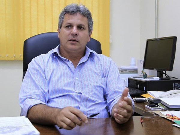 “Firmeza, ética, articulação e coerência são minhas marcas pessoais”, afirma deputado Lourival Marques