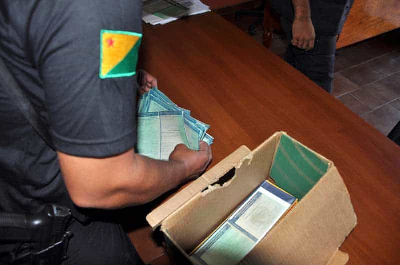 Operação Tentáculos: Justiça aceita denúncia contra envolvidos em fraudes no Detran/AC 1 Ao todo, 35 pessoas foram denunciadas pelo MP/AC