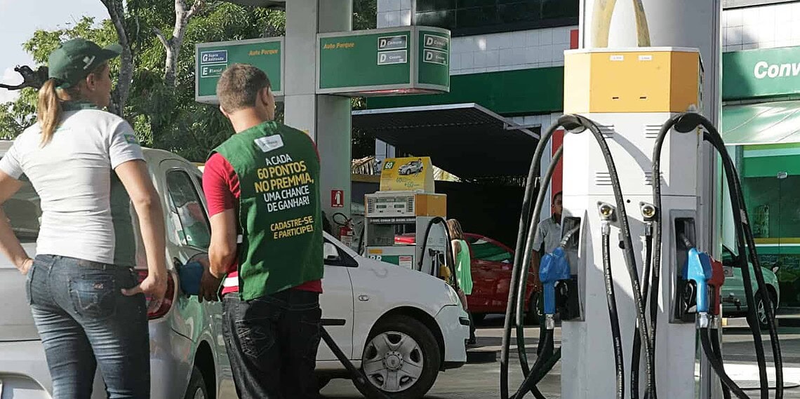 Gasolina e diesel devem sofrer novo reajuste após decreto ministerial 1 Gasolina e diesel devem sofrer novo reajuste após decreto ministerial