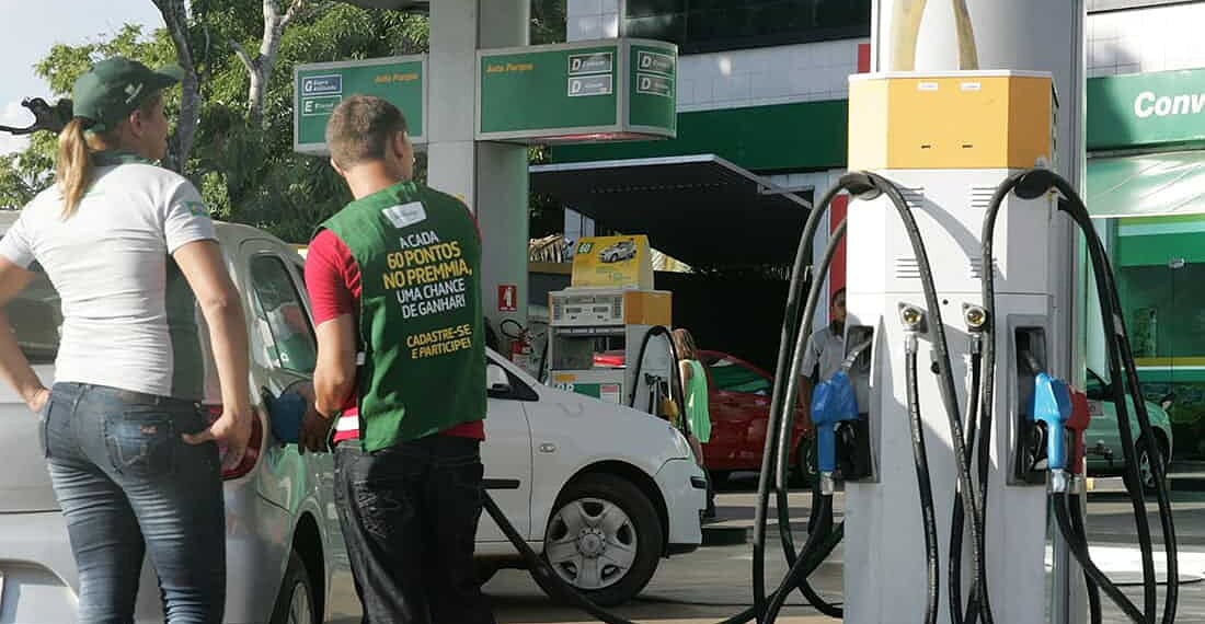 Combustível fica mais caro a partir de domingo