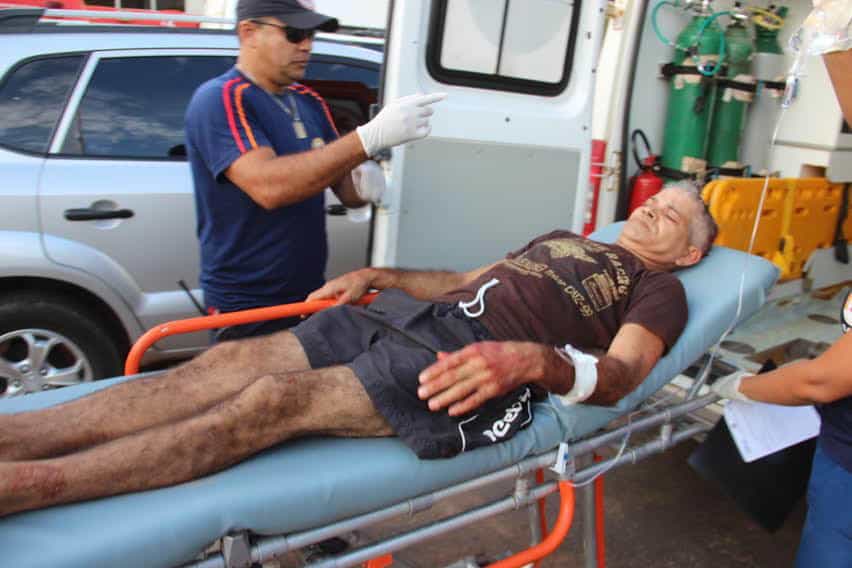 Arnaldo Aguiar, 45, estava na frente de casa quando tiroteio começou no local