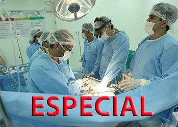 Seis cirurgias foram realizadas no último fim de semana: quatro transplantes de rins e dois de fígado; a equipe cirurgiã foi liderada pelo médico especialista Tércio Genzini