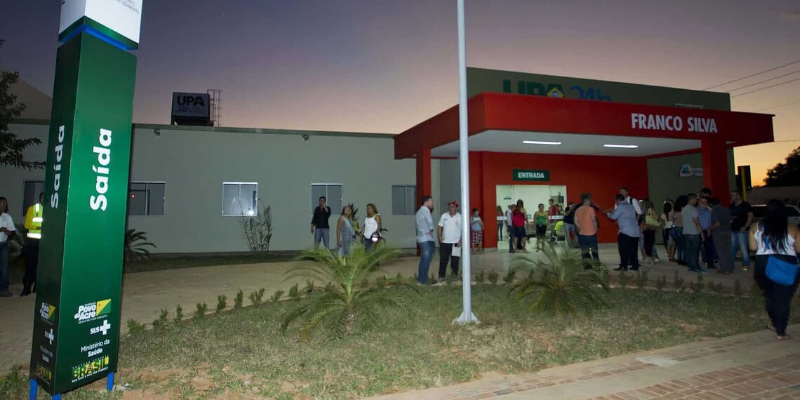 UPA da Sobral completa seis meses de funcionamento 1 Por mês, a UPA da Sobral realiza 9 mil atendimentos