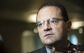 Novo ministro diz que governo vai propor novas regra para cálculo do salário mínimo