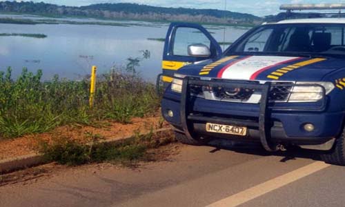 Falta 1,20 metro para o Rio Madeira atingir a BR-364