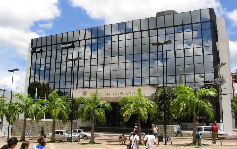 Deputados da oposição apresentaram denúncias