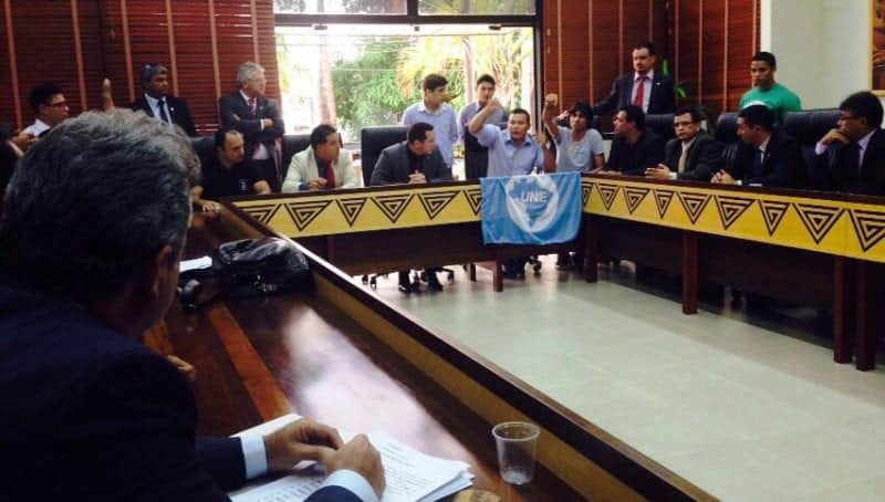 Estudantes acompanharam os debates parlamentares