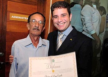 Seu Rezene estava em tratamento contra um câncer no pulmão