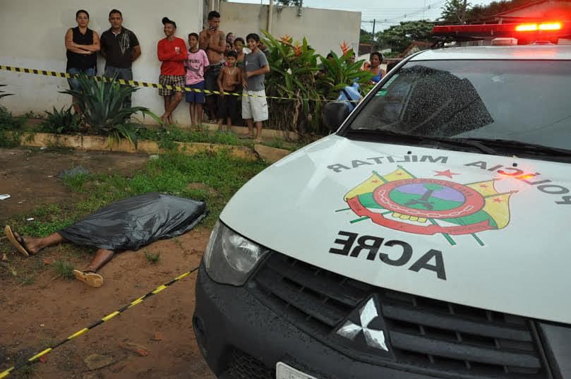 Presidiário é executado a tiros no São Francisco 1 Thiago Lopes Fernandes estava em regime semiaberto