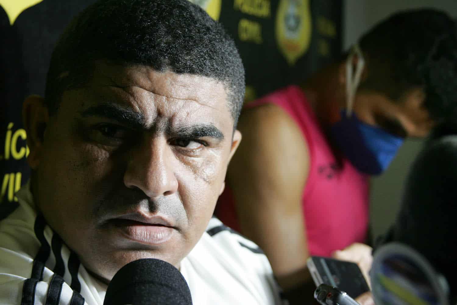 Apresentação de supostos matadores de agente - OL (13)