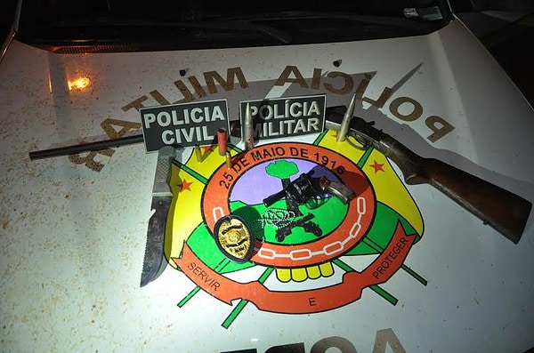 Armas e munições das Forças Armadas são apreendidas no bairro Airton Sena