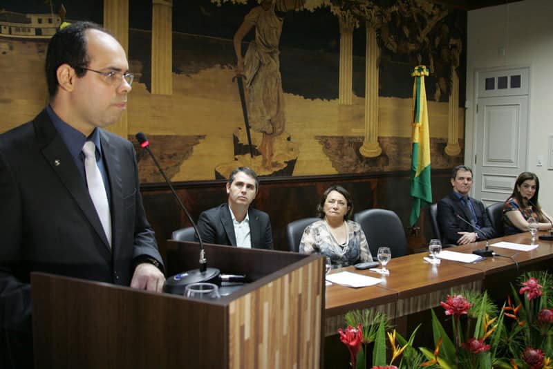 Solenidade marca posse de nova diretoria da Asmac 2 Juiz Giordane de Souza Dourado é o novo presidente da Asmac