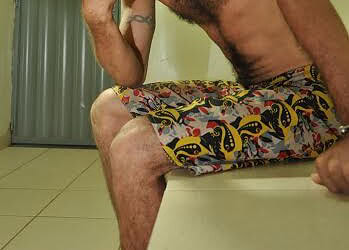 Homem furta tênis se joga no rio para escapar da polícia