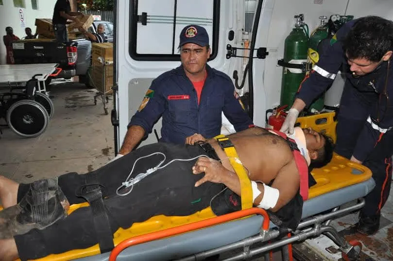 Homem sofre descarga elétrica perto do shopping e é socorrido 1 Samu foi acionado e encaminhou vítima ao hospital