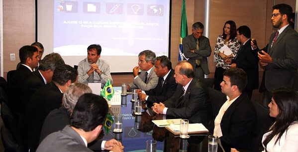 Ministro da Integração anuncia visita ao Acre para avaliar prejuízos da cheia