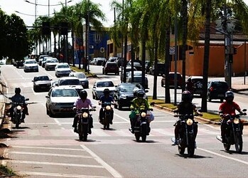 Proprietários devem ficar atentos quanto à regularização de veículos