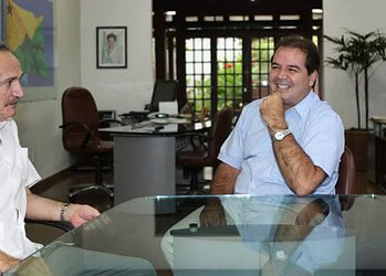 Governador Tião Viana recebeu telefonema de Aldo Rebelo