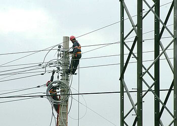 Ministro de Minas e Energia prevê um reajuste inferior a 40% este ano