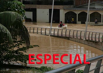 Em uma semana água invade áreas centrais de Rio Branco e depois recua deixando rastro de destruição